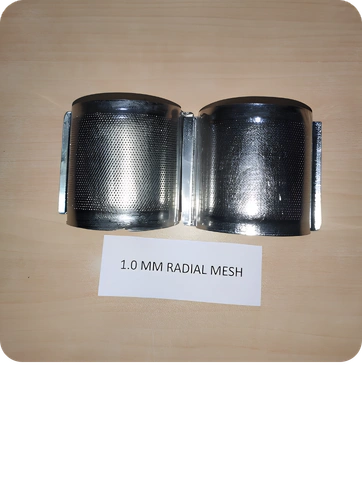 Custom body care formulation with encapsulated actives in transparent bottle